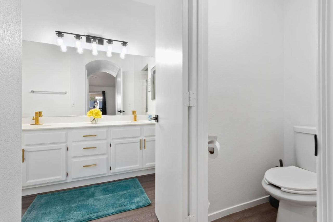 Modern 3br Quiet With Pool Ferienhaus Las Vegas