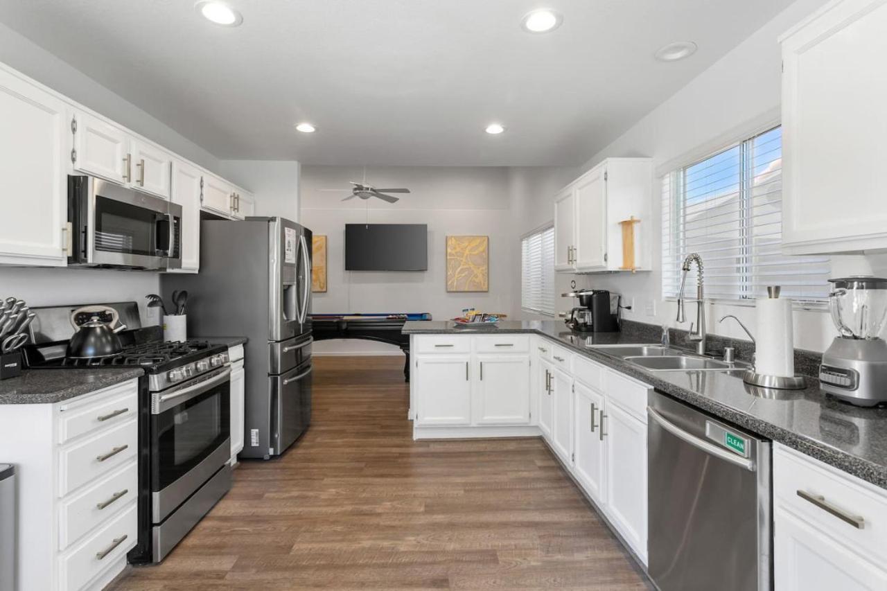 Modern 3br Quiet With Pool Ferienhaus *